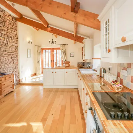 Hotel Ashtree Barn 4*