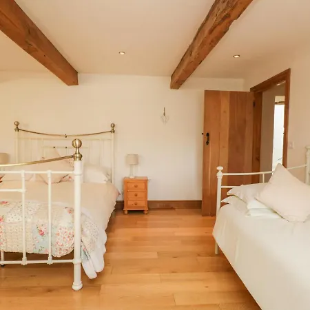 Hotel Ashtree Barn 4*